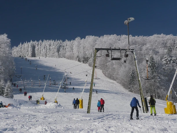 sonnenlif-willingen-raureif-nah.jpg