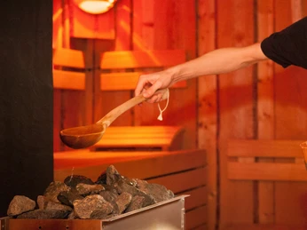 Sauna-Aufguss im AKTIVITA SoleSpa