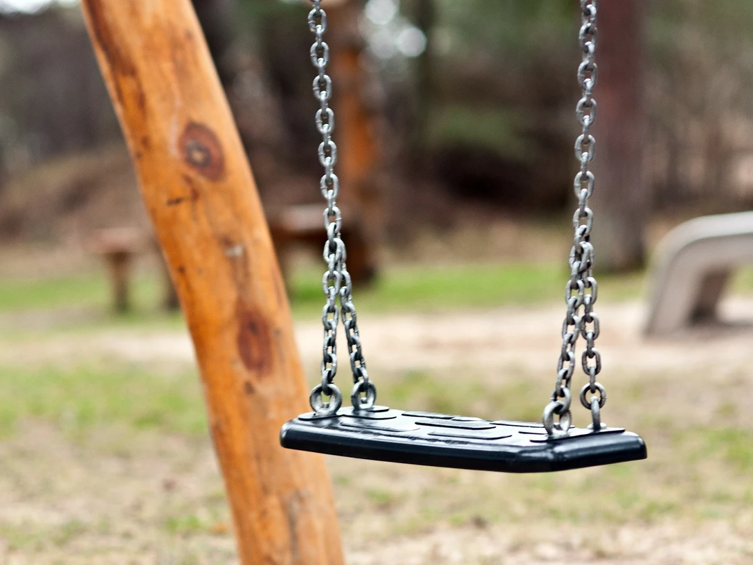 Spiel und Spass auf den Spielplätzen. Spiel und Spass auf den Spielplätzen.