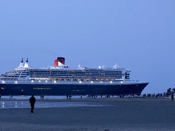 Kreuzliner - 2014.08.06 - 21.26.30.jpg