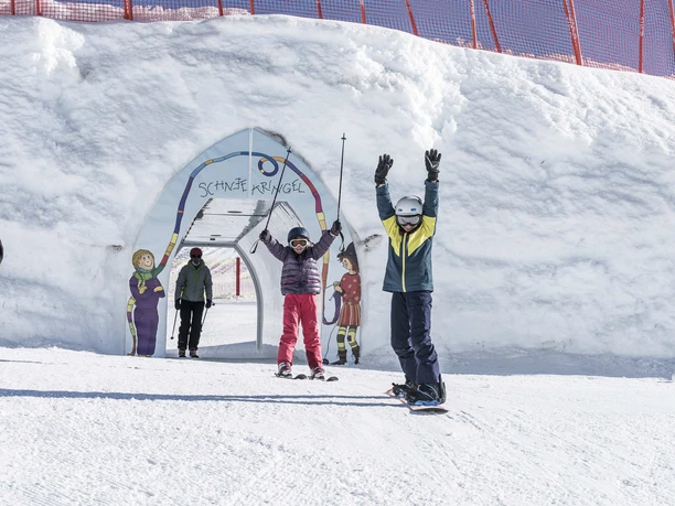 Ein abwechslungsreiches Wintersporterlebnis. Ein abwechslungsreiches Wintersporterlebnis.