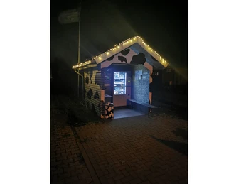 Milchtankstelle Baumann Das Bild zeigt die Milchtankstelle von Familie Baumann