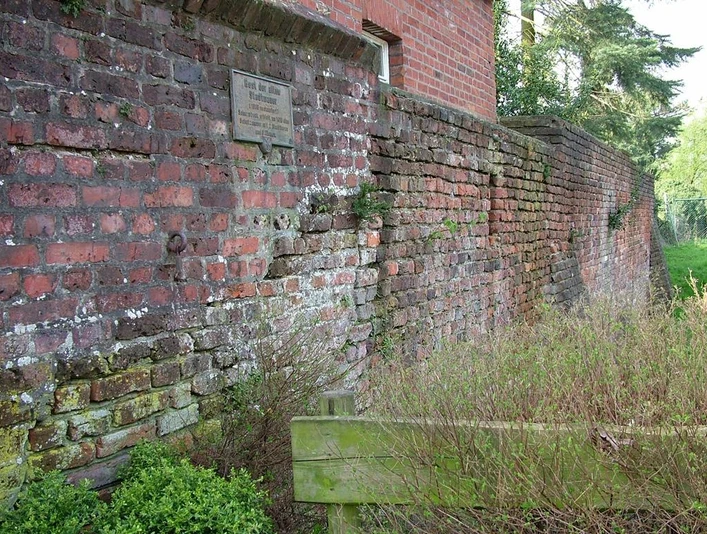 Alte Stadtmauer nah