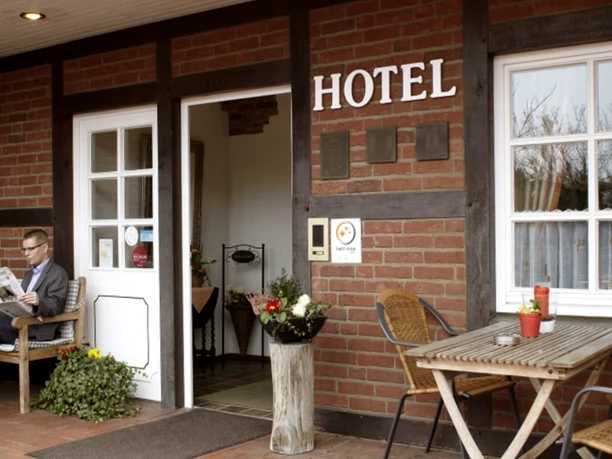 Hoofdingang van Landhaus Radler