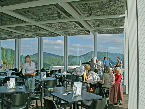 drachenfelsrestaurant_innenbild_2.jpg drachenfelsrestaurant_innenbild_2.jpg