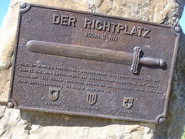 tafel-am-richtplatz ©Herbert Roy.jpg