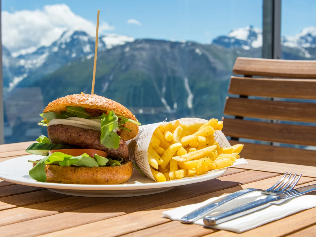 Restaurant Alpenlodge Kühboden Fiescheralp Restaurant Alpenlodge Kühboden Fiescheralp