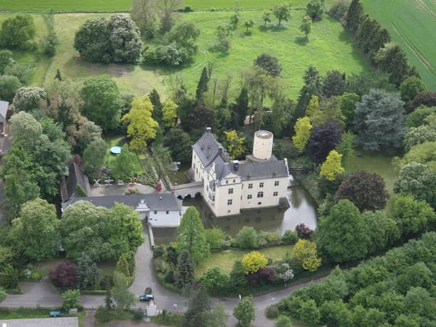 Luftbild Burg Odenhausen