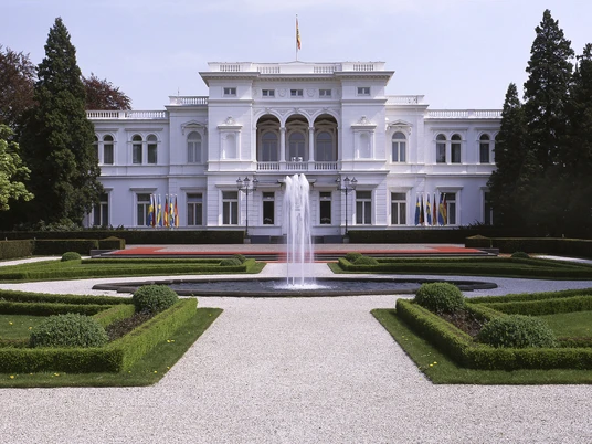Die Villa Hammerschmidt - Bonner Amtssitz des Bundespräsidenten.