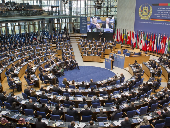 Plenarsaal innen Plenarsaal innen