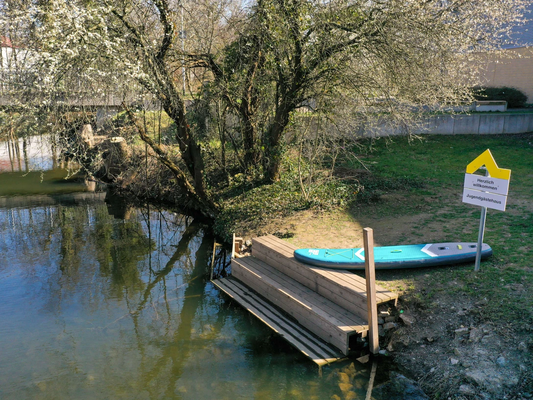 Kanusteg Jugendgaestehaus Wolfenbüttel.jpg Kanusteg am Jugendgästehaus Wolfenbüttel