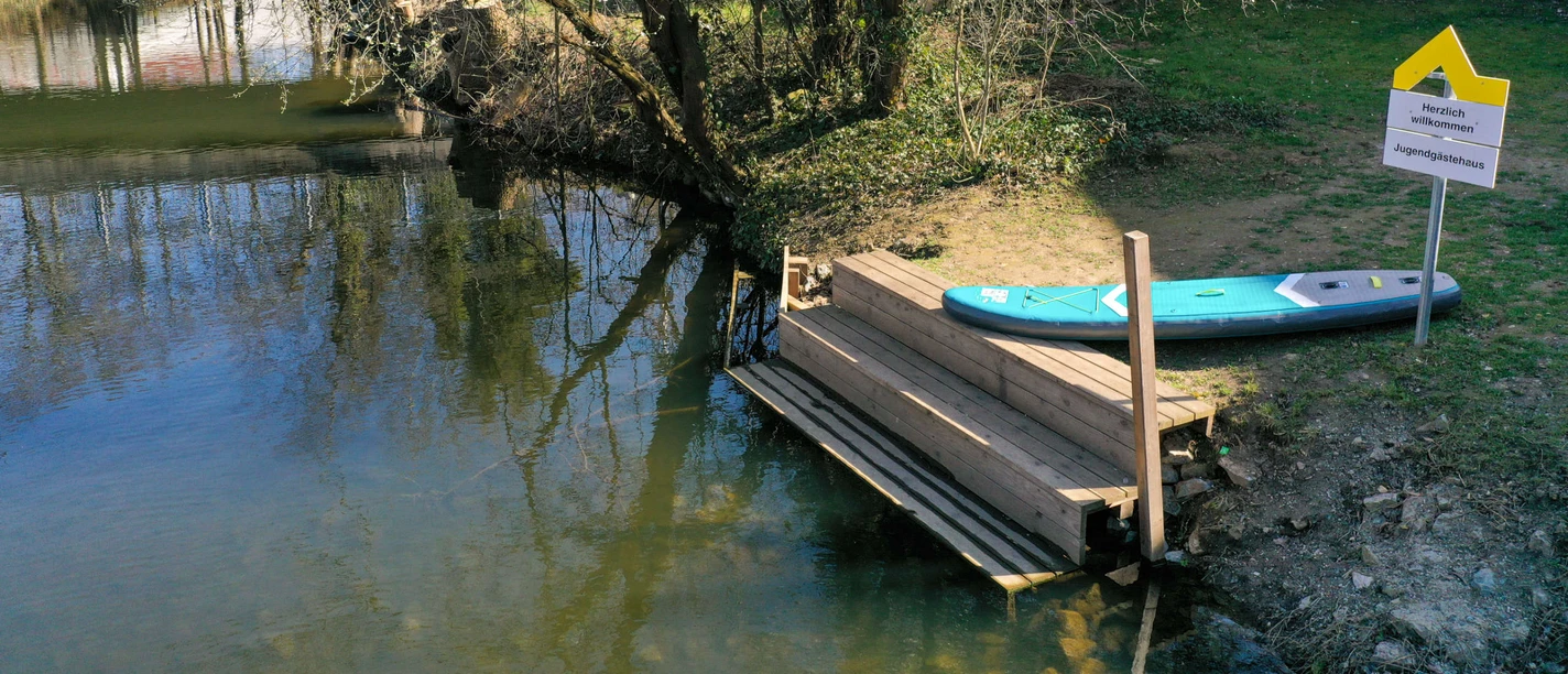 Kanusteg Jugendgaestehaus Wolfenbüttel.jpg Kanusteg am Jugendgästehaus Wolfenbüttel