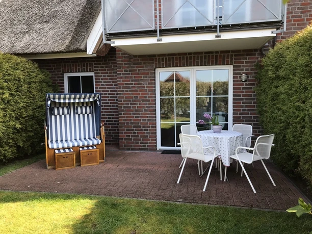 Strohhus Wohnung 2.jpg
