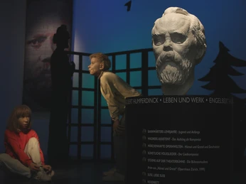 Museumsausstellung Hänsel und Gretel.JPG