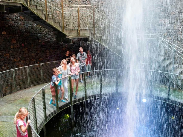 Aqua Magica (c) Peter Huebbe.jpg