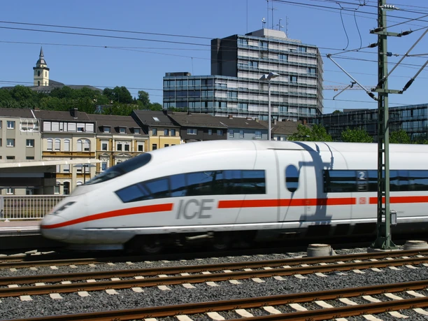 ICE Bahnhof Siegburg/Bonn