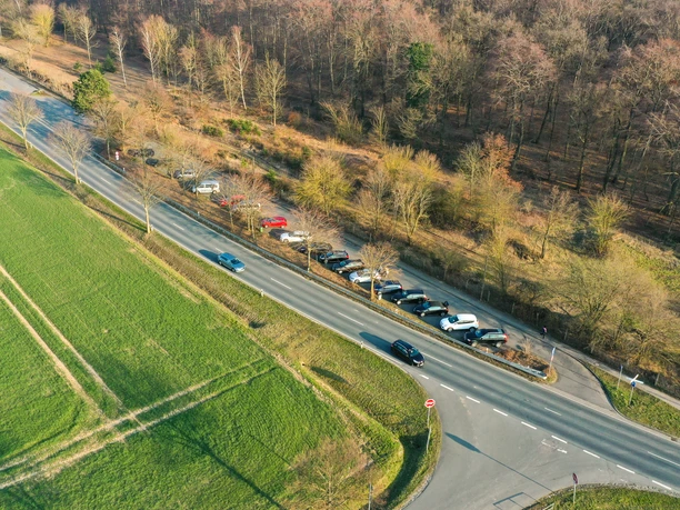 Wolfenbüttel Parkplatz Oderwald-2.jpg Wolfenbüttel Parkplatz Oderwald-2