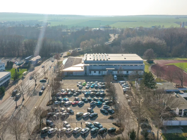 Wolfenbüttel Parkplatz Lindenhalle-3