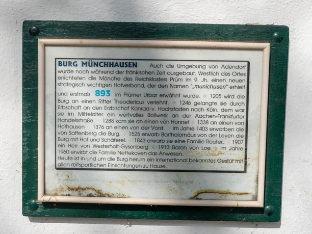 Burg Münchhausen Infotafel Burg