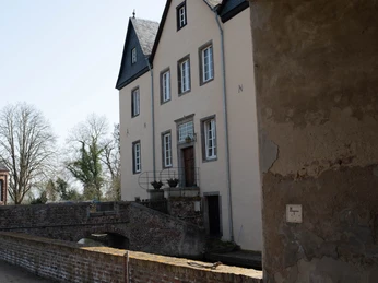Burg Peppenhoven Nahaufnahme Burg Eingang