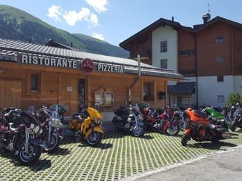 Ristorante-Pizzeria Al Ponte Ristorante-Pizzeria Al Ponte