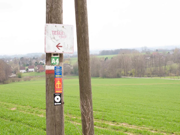 Bergkirchen - Wallücke_Beschilderung Rückweg (c) Sebastian Menacher.jpg