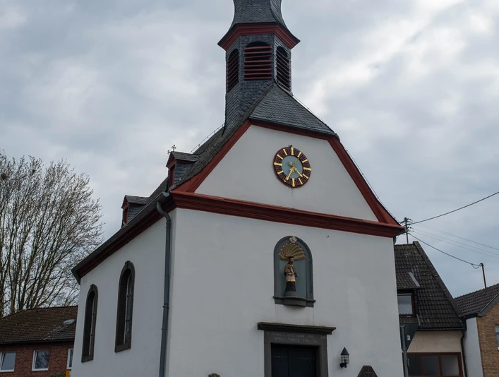 Anton-Raaff-Kapelle 2021 Frühling Wachtberg