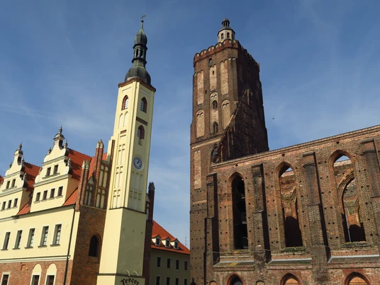 Altes Rathaus und Stadt- und Hauptkirche Gubin