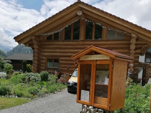 Kräuterey Log Cabin