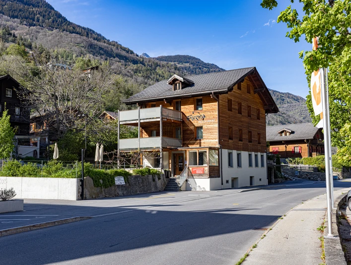 restaurant-furka-moerel-aussenansicht-1
