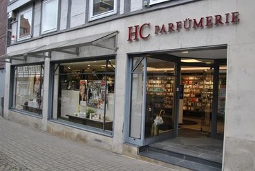 Parfümerie H.C. Außenansicht