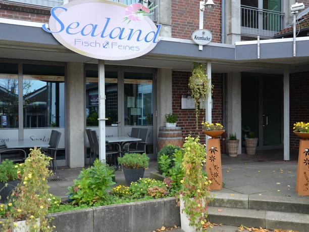 Sealand Außenansicht.JPG