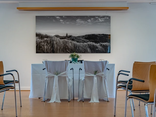 Trauraum-II-Kaamp-Hüs-2021