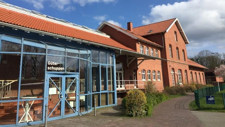 gueterschuppen.jpg Güterschuppen Aurich
