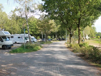 Stellplatz See (2).JPG