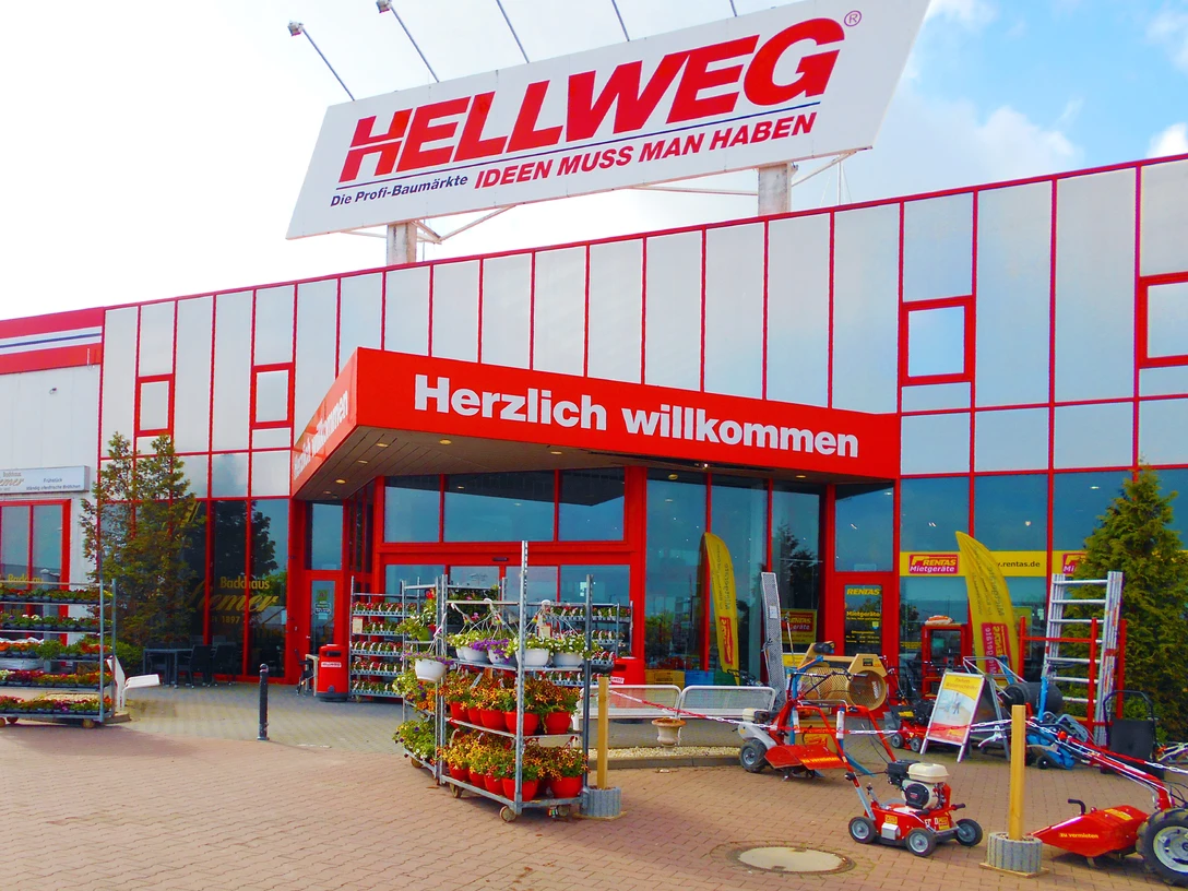 HELLWEG Wolfenbüttel HELLWEG Eingang
