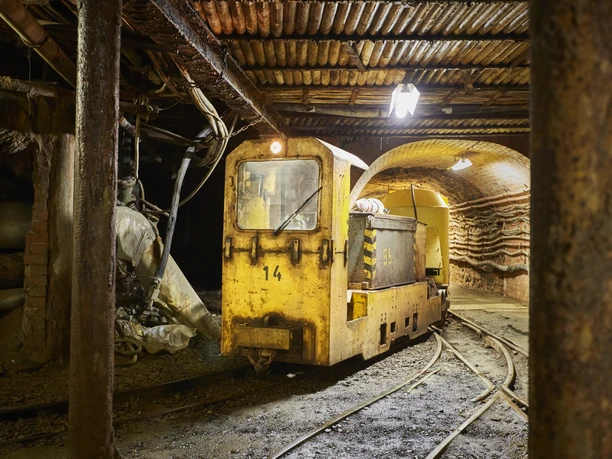 Ride on the mine railway at the Rammeisberg visitor mine Rammeisberg visitor mine. Mine railway. Photo: Stefan Sobotta/ Visum