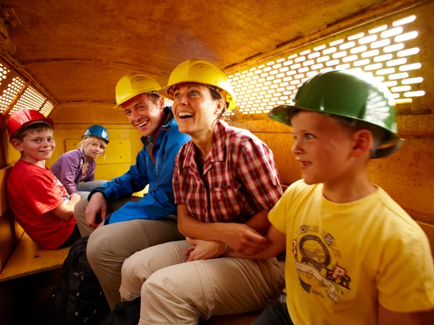 Eine Reise in der Grubenbahn Reise Grubenbahn