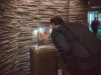 Urkunde über Bierexport nach Celle von 1378. Urkunde über Bierexport nach Celle von 1378.Document on beer export to Celle from 1378.Dokument om øleksport til Celle fra 1378.Document over de export van bier naar Celle uit 1378.