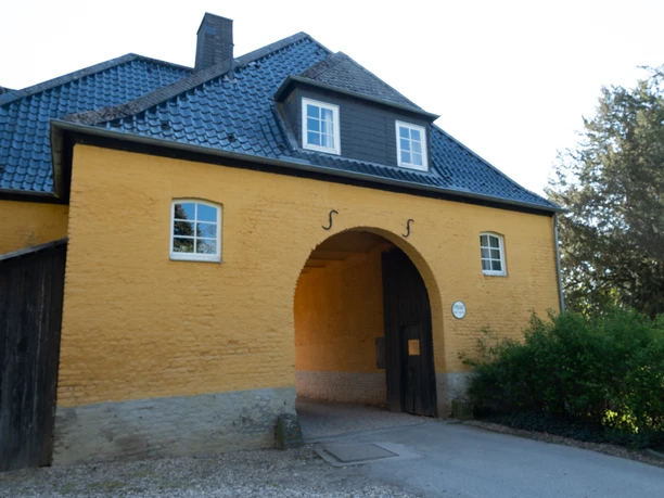 Burg Kriegshoven Torhaus