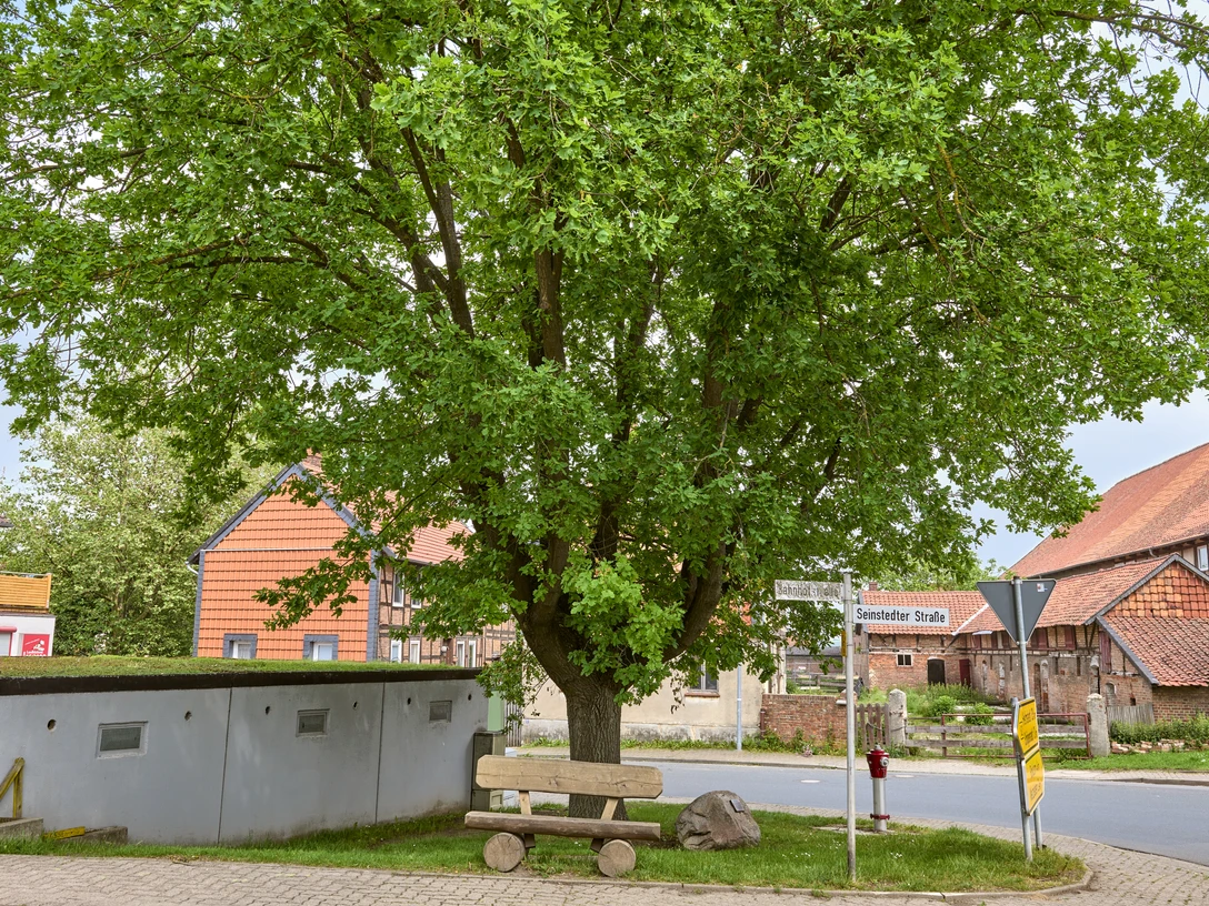 Rastplatz Hedeper Ortsmitte Rastplatz Hedeper Ortsmitte