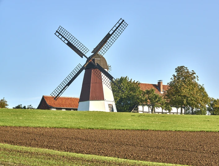 Windmühle Hedeper im Nördlichen Harzvorland Windmühle Hedeper im Nördlichen Harzvorland