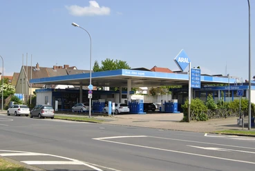ARAL Tankstelle ARAL Tankstelle Außenansicht