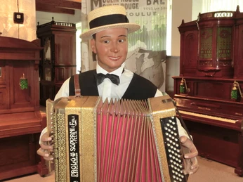 Museum Mechanischer Musikinstrumente 1