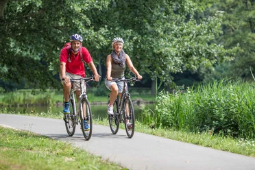 Radfahrer an der Innerste