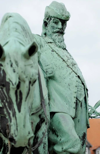 Station 1: Herzog August Denkmal, 1904 (3)