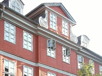 Station 1: Friederike von Riedesel - Riedesel-Haus am Stadtmarkt