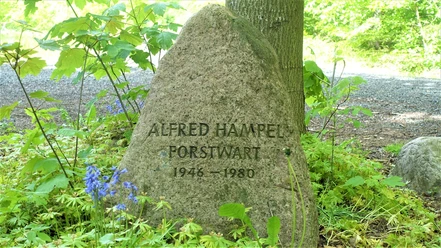 Gedenkstein Forstwart Alfred Hampel