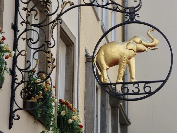 Elefant Gasthaus 2