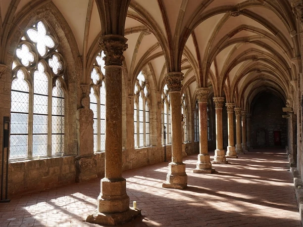 Doppelschiffiger Lesegang in Walkenried